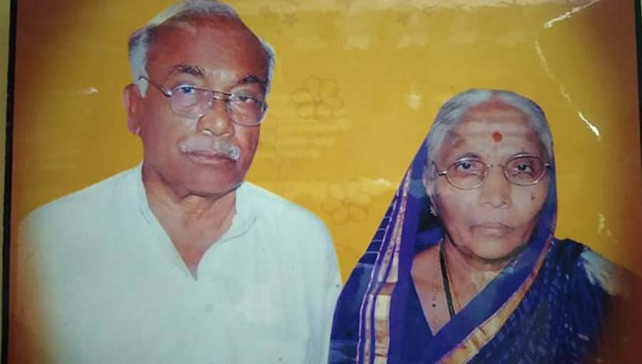 ಆರು ದಶಕದ ದಾಂಪತ್ಯ ಜೀವನ ನಡೆಸಿ ಸಾವಲ್ಲೂ ಒಂದಾದ ಜೀವಿಗಳು