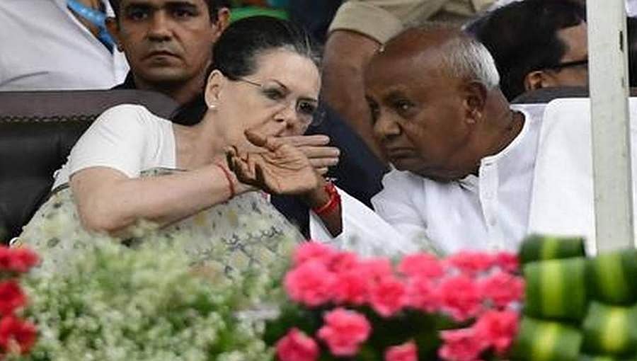 ಸೋನಿಯಾ ಗಾಂಧಿ ವಿಡಿಯೋ ಸಂವಾದದಲ್ಲಿ ಮಾಜಿ ಪ್ರಧಾನಿ ಎಚ್ ಡಿ ದೇವೇಗೌಡ ಭಾಗಿ!