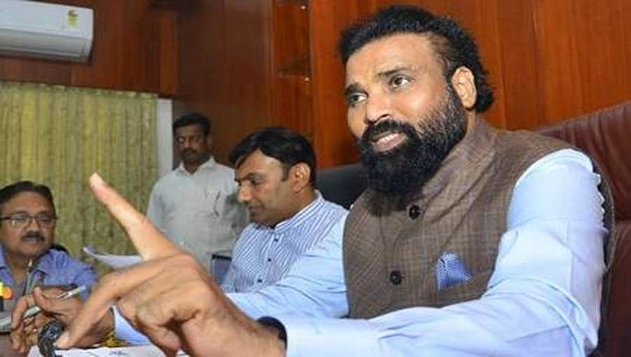 'ದೇವರ ಕೃಪೆ ನಮ್ಮ ಮೇಲಿರಬೇಕೆಂದು' ಸಾಮಾನ್ಯ ಅರ್ಥದಲ್ಲಿ ಹೇಳಿದ್ದೇನೆ; ನಮ್ಮ ಕೈ ಮೀರಿಲ್ಲ: ಸಚಿವ ಶ್ರೀರಾಮುಲು ಸ್ಪಷ್ಟನೆ
