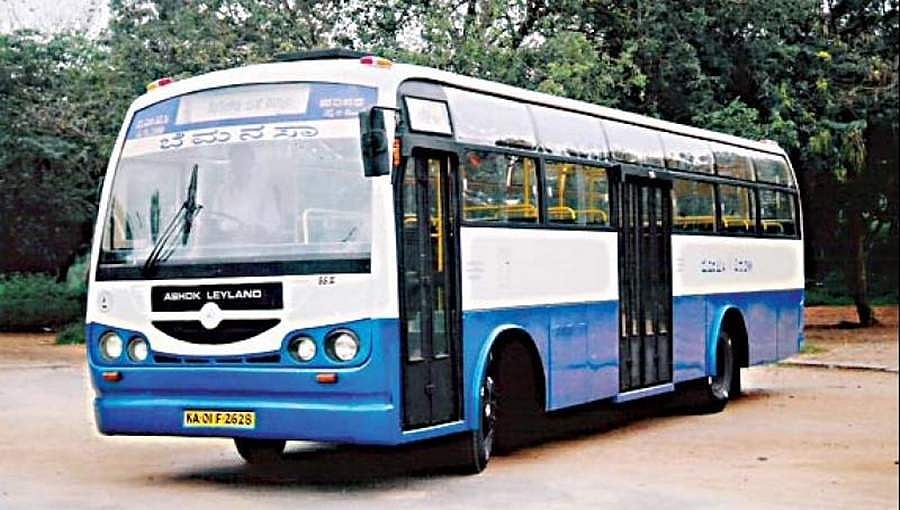 ಹೆಚ್ಚು ಸಂಖ್ಯೆಯಲ್ಲಿ ರಸ್ತೆಗಿಳಿಯದ ಬಿಎಂಟಿಸಿ: ಪ್ರಯಾಣಿಕರ ಪರದಾಟ