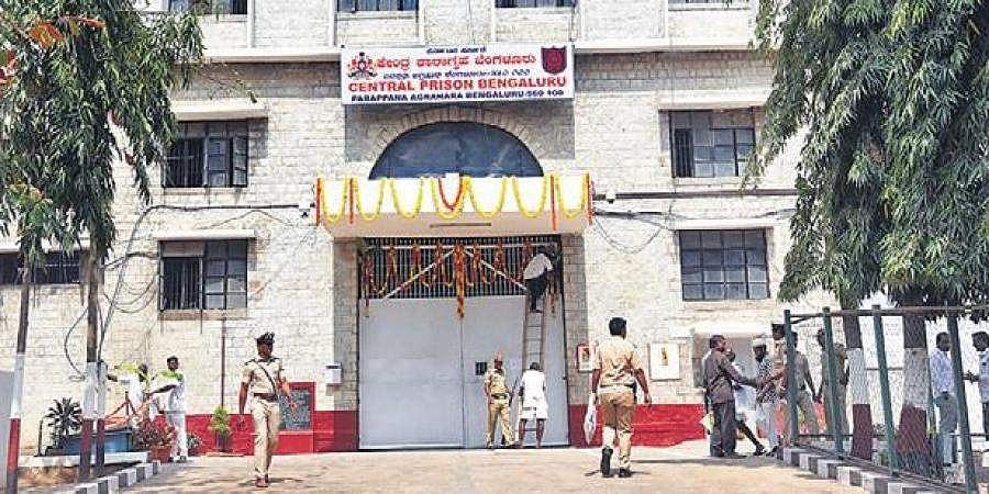 ಹೊಸದಾಗಿ ಬರುವ ಕೈದಿಗಳಿಗೆ 14 ದಿನ ಕ್ವಾರಂಟೈನ್ ಕಡ್ಡಾಯ: ರಾಜ್ಯ ಕಾರಾಗೃಹ ಇಲಾಖೆ