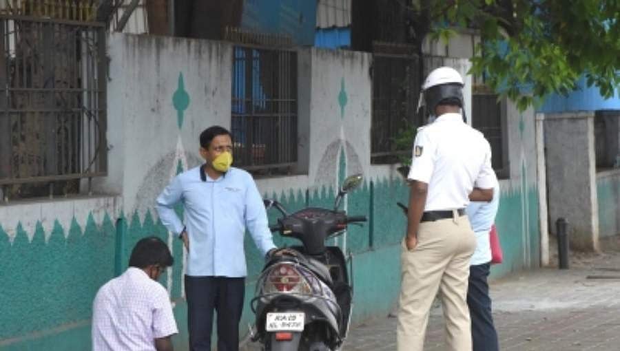 ಬೆಂಗಳೂರು: ಮಾಸ್ಕ್ ಧರಿಸದಿದ್ದಕ್ಕೆ ಒಂದೇ ದಿನದಲ್ಲಿ ರೂ.51 ಸಾವಿರ ದಂಡ!