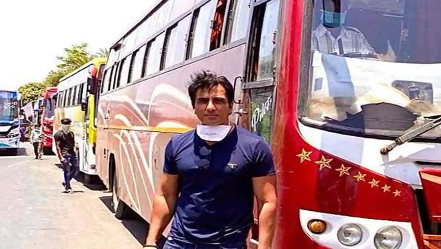 ತನ್ನ ಮಗುವಿಗೆ 'ಸೋನು ಸೂದ್' ಎಂದು ಹೆಸರಿಟ್ಟ ವಲಸೆ ಕಾರ್ಮಿಕ ಮಹಿಳೆ!