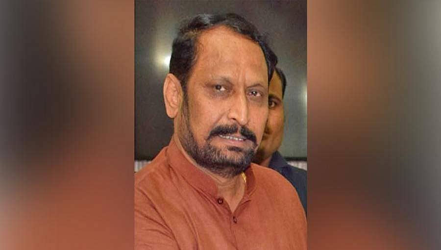 ರಾಜ್ಯಸಭಾ ಚುನಾವಣೆ: ಲಕ್ಷ್ಮಣ್ ಸವದಿ ಟಾರ್ಗೆಟ್, ಕತ್ತಿ ಸಹೋದರರಿಗೆ ಕೈ ಜೋಡಿಸಿದ ಜಾರಕಿಹೊಳಿ ಸಹೋದರರು!
