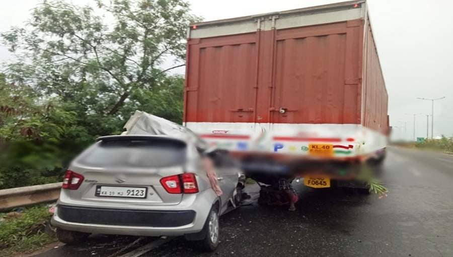 ಮಂಗಳೂರು: ಲಾರಿಗೆ ಕಾರು ಢಿಕ್ಕಿ, ಓರ್ವ ಸಾವು, ಐವರಿಗೆ ಗಾಯ