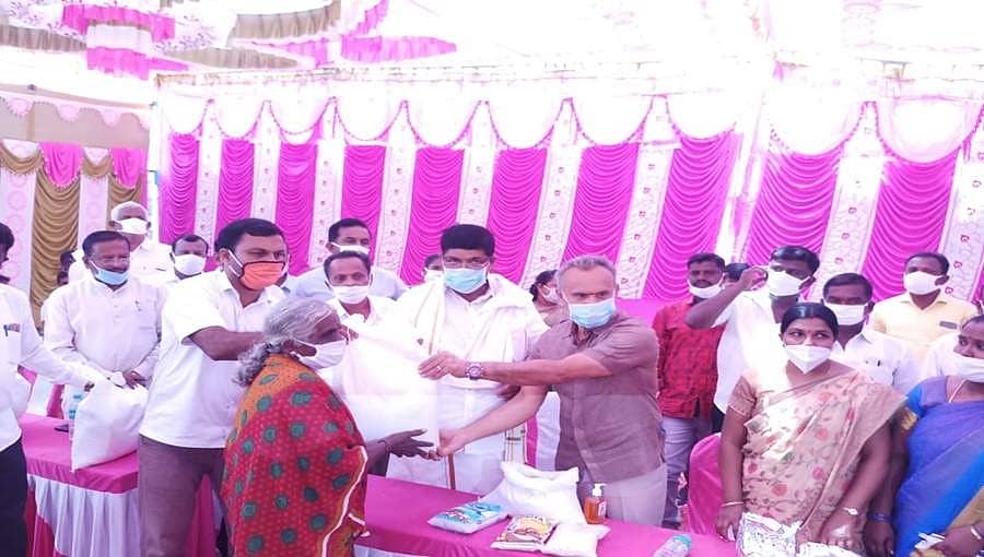 ಒಂದು ಲಕ್ಷ ಮೆಟ್ರಿಕ್ ಟನ್ ರಾಗಿ ಖರೀದಿಸಲು ಕೇಂದ್ರದಿಂದ ಒಪ್ಪಿಗೆ: ಸಚಿವ ಗೋಪಾಲಯ್ಯ