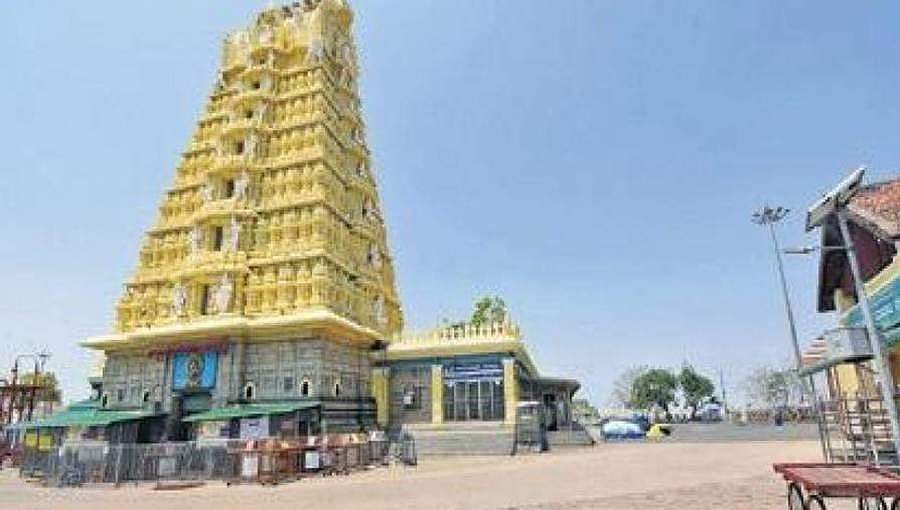ದೇವಾಲಯ ತೆರೆಯಲು ಅನುಮತಿ‌ ನೀಡುವಂತೆ ಅರ್ಚಕರ ಒತ್ತಾಯ