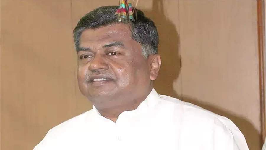 ಅಪ್ಪ ತನಗಾಗಿ ಹೆಣ್ಣು ಹುಡುಕಲು ಹೋದಾಗ ಮಗನಿಗೆ ಮದುವೆ ಆಯಿತು: ಬಿಕೆ ಹರಿಪ್ರಸಾದ್
