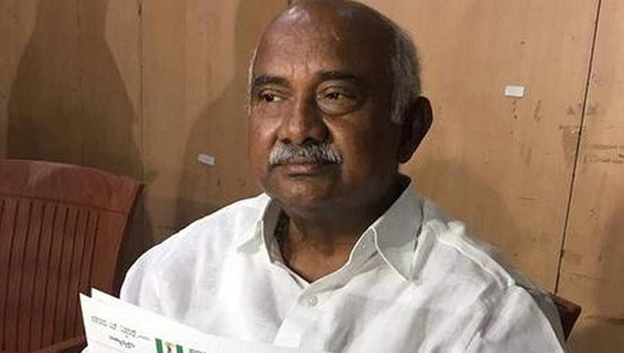 'ಸೋತಿದ್ದರೂ ಎಂಟಿಬಿಗೆ ಟಿಕೆಟ್ ನೀಡಲಾಗಿದೆ, ಎಲ್ಲಾ ಶಾಸಕರನ್ನೂ ಒಗ್ಗೂಡಿಸಿದ ವಿಶ್ವನಾಥ್ ಗೆ ಏಕಿಲ್ಲ?'
