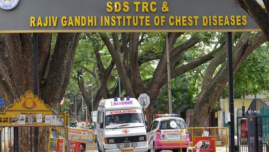 ಬೆಂಗಳೂರಿನಲ್ಲಿ ಕೊರೋನಾ ಆರ್ಭಟ: ಕಲಾಸಿಪಾಳ್ಯ, ಕೆಆರ್ ಮಾರ್ಕೆಟ್, ಚಿಕ್ಕಪೇಟೆ ಜೂನ್ 30ರವರೆಗೂ ಸೀಲ್ ಡೌನ್!