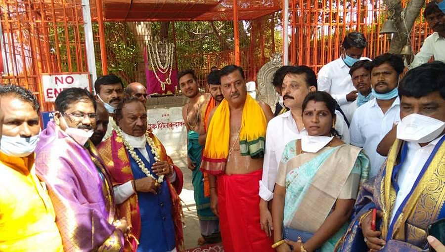 ಅವಧಿ ಪೂರ್ಣಗೊಂಡ ಗ್ರಾಮ ಪಂಚಾಯತ್ ಗಳಿಗೆ ಆಡಳಿತ ಸಮಿತಿಗಳನ್ನು ರಚಿಸಲು ಸರ್ಕಾರ ಒಲವು