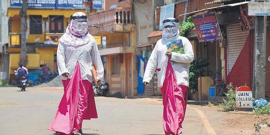 ಕೊರೋನಾದಿಂದ ಮುಕ್ತಗೊಂಡ ಬೆಳಗಾವಿಯ ಹಿರೇಬಾಗೇವಾಡಿ ಗ್ರಾಮ!