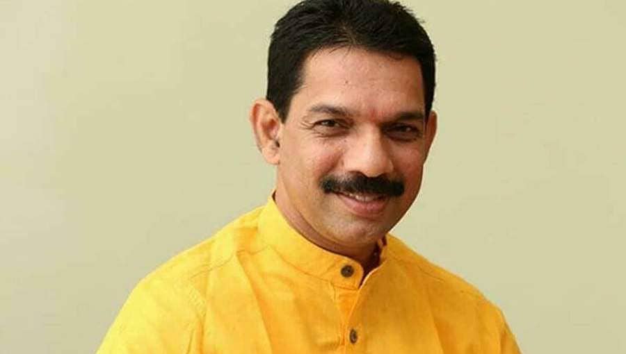 ಸಿದ್ದರಾಮಯ್ಯ ಕನ್ನಡಿಯಲ್ಲಿ ಮುಖ ನೋಡಿಕೊಳ್ಳಲಿ: ನಳಿನ್​​ ಕುಮಾರ್​ ಕಟೀಲ್ ತಿರುಗೇಟು