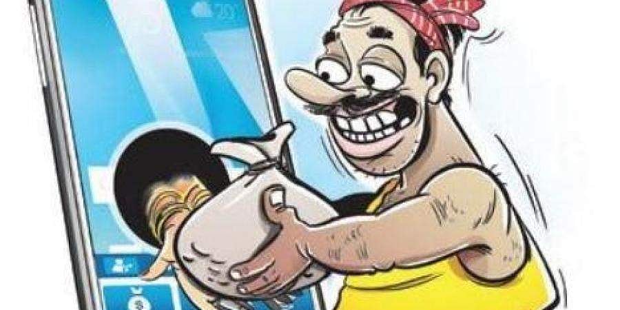 ಇ-ಸಿಮ್ ಗೆ ವರ್ಗಾವಣೆ ಬಯಸಿದ್ದ ಮಹಿಳೆಗೆ 3 ಲಕ್ಷ ರೂ. ಪಂಗನಾಮ!