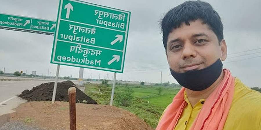 ಅಯೋಧ್ಯೆಗೆ 800 ಕಿ.ಮೀ. ಪಾದಯಾತ್ರೆ ನಡೆಸುತ್ತಿರುವ ಮುಸ್ಲಿಂ ಭಕ್ತ!