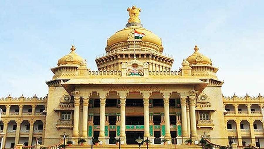 ರಾಜಕುಮಾರ್ ಕತ್ರಿ ಸೇರಿದಂತೆ 12 ಐಎಎಸ್ ಅಧಿಕಾರಿಗಳ ವರ್ಗಾವಣೆ