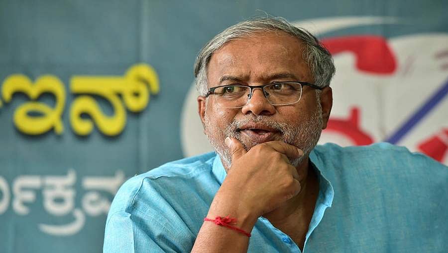 ಉತ್ತಮ ಆಡಳಿತ ವ್ಯವಸ್ಥೆ-ನಿರ್ವಹಣೆಯ ಶಾಲೆಗಳಿಗೆ 'ಸ್ವಾಭಿಮಾನಿ ಸರ್ಕಾರಿ ಶಾಲೆ' ಪ್ರಶಸ್ತಿ: ಸುರೇಶ್ ಕುಮಾರ್