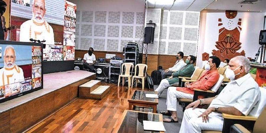 ಲಾಕ್'ಡೌನ್ ಸಂಕಷ್ಟದ ವೇಳೆ ವಲಸಿಗರಿಗೆ ಸಹಾಯಹಸ್ತ: ರಾಜ್ಯ ಬಿಜೆಪಿ ಸೇವೆಗೆ ಪ್ರಧಾನಿ ಮೋದಿ ಶ್ಲಾಘನೆ