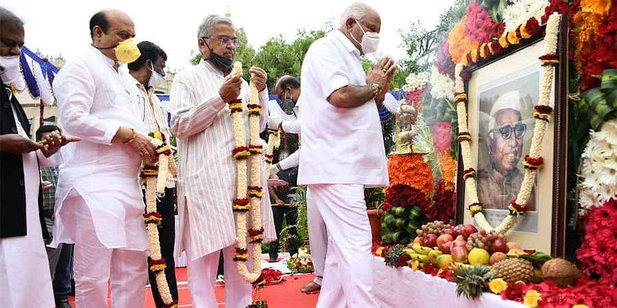 ಬಾಬು ಜಗಜೀವನ್ ರಾಮ್ ಪುಣ್ಯಸ್ಮರಣೆ, ಶ್ಯಾಮ್ ಪ್ರಸಾದ್ ಮುಖರ್ಜಿ ಜಯಂತಿ: ಮುಖ್ಯಮಂತ್ರಿ, ಸಚಿವರಿಂದ ಗೌರವ ನಮನ