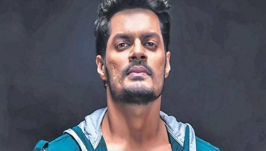 ಎಂಜಿ ಶ್ರೀನಿವಾಸ್ ಅವರ 'ಓಲ್ಡ್ ಮಾಂಕ್' ಮೂಲಕ ಕನ್ನಡಕ್ಕೆ ಬರುತ್ತಿದ್ದಾರೆ ಹೊಸ ಪ್ರತಿಭೆ ಸುದೇವ್ ನಾಯರ್!