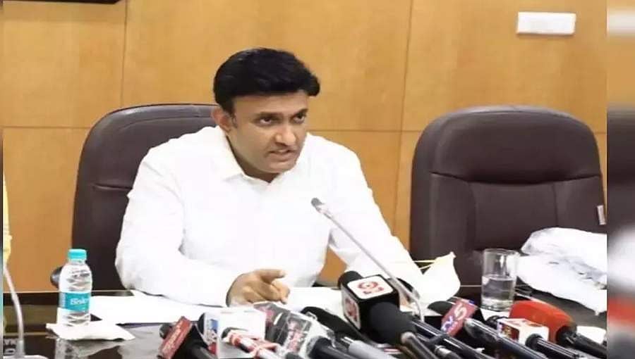ಆರೋಗ್ಯಾಧಿಕಾರಿಯ ಸಾವಿನ ವಿಚಾರವನ್ನು ಅನ್ಯ ಕಾರಣಗಳಿಗೆ ಬಳಸಬೇಡಿ: ಡಾ.ಕೆ.ಸುಧಾಕರ್ ಮನವಿ