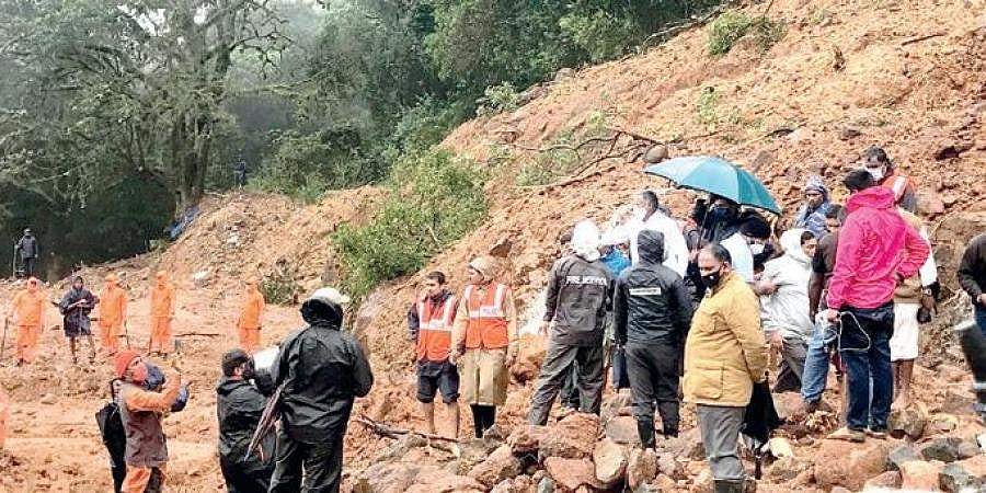 ತಲಕಾವೇರಿ ಭೂಕುಸಿತ: ನಾಪತ್ತೆಯಾಗಿರುವ ನಾಲ್ವರಿಗಾಗಿ ಮುಂದುವರೆದ ಶೋಧಕಾರ್ಯ