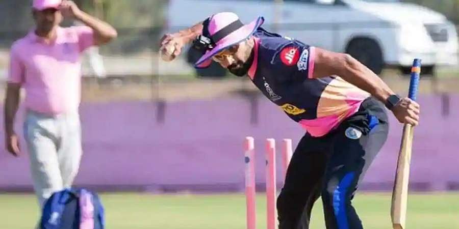 ಆರಂಭಕ್ಕೂ ಮುನ್ನವೇ ಐಪಿಎಲ್ ಗೆ ಕೊರೋನಾ ಶಾಕ್: ರಾಜಸ್ಥಾನ ರಾಯಲ್ಸ್ ತಂಡದ ಫೀಲ್ಡಿಂಗ್ ಕೋಚ್ ಗೆ ಸೋಂಕು!