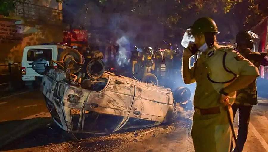 ಬೆಂಗಳೂರು ಗಲಭೆ: ಬಿಬಿಎಂಪಿ ಕಾರ್ಪೊರೇಟರ್ ಪತಿ ಸೇರಿ 60 ಮಂದಿ ಬಂಧನ