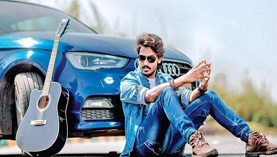 ಕ್ರೇಜಿಸ್ಟಾರ್ ಮಗ ಎಂಬ ಹಣೆಪಟ್ಟಿ ಮುಖ್ಯವಲ್ಲ, ಸ್ವಂತ ಪ್ರತಿಭೆ ತೋರಿಸಬೇಕು: ವಿಕ್ರಮ್ ರವಿಚಂದ್ರನ್