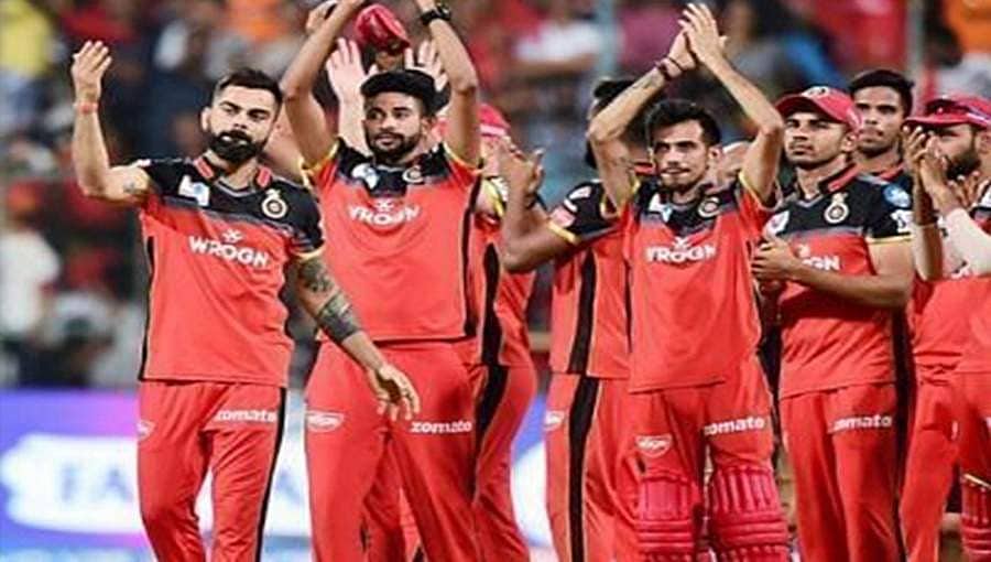 ಐಪಿಎಲ್ 2020: ದುಬೈ ಗೆ ಹೊರಟ ಕಾಪ್ಟನ್ ಕೊಹ್ಲಿಯ ರಾಯಲ್ ಚಾಲೆಂಜರ್ಸ್
