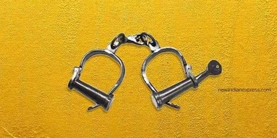 ಎಟಿಎಂ ಗಳಲ್ಲಿ 32 ಲಕ್ಷ ರು ಹಣ ಕಳ್ಳತನ: ಇಬ್ಬರು ಆರೋಪಿಗಳ ಬಂಧನ