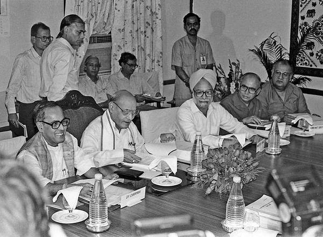 ಮಾಜಿ ರಾಷ್ಟ್ರಪತಿ ಪ್ರಣಬ್ ಮುಖರ್ಜಿ ಅವರ ಅಪರೂಪದ ಚಿತ್ರಗಳು