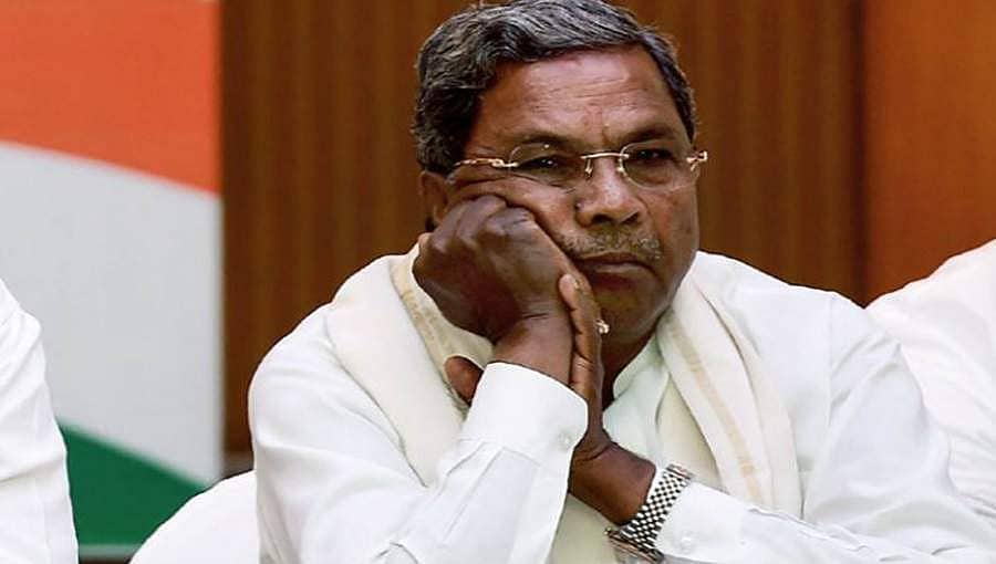 ಮಾಜಿ ಸಿಎಂ ಸಿದ್ದರಾಮಯ್ಯಗೆ ಕೊರೋನಾ ಸೋಂಕು; ಆಸ್ಪತ್ರೆಗೆ ದಾಖಲು