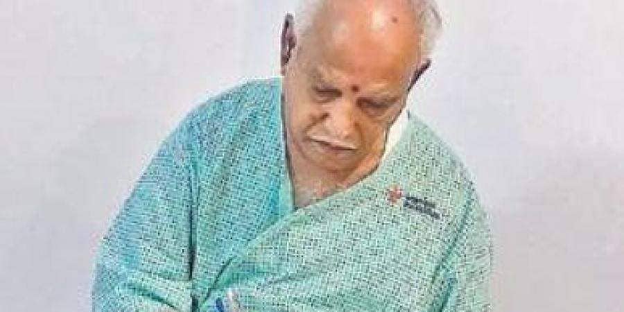 ಕೊರೋನಾ ಚಿಕಿತ್ಸೆಯ ನಡುವೆಯೂ ಸಿಎಂ ಕರ್ತವ್ಯ ನಿಷ್ಠೆ: ಆಸ್ಪತ್ರೆಯಿಂದಲೇ ವೆಂಟಿಲೇಟರ್ ಗಳ ಬಗ್ಗೆ ಮಾಹಿತಿ 