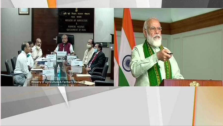 1 ಲಕ್ಷ ಕೋಟಿ ರೂ.ಗಳ ಕೃಷಿ ಮೂಲ ಸೌಕರ್ಯ ನಿಧಿ ಉದ್ಘಾಟಿಸಿದ ಪ್ರಧಾನಿ ಮೋದಿ;ಕಿಸಾನ್ ಸಮ್ಮಾನ್ ನಿಧಿಯ 6ನೇ ಕಂತು ಬಿಡುಗಡೆ 
