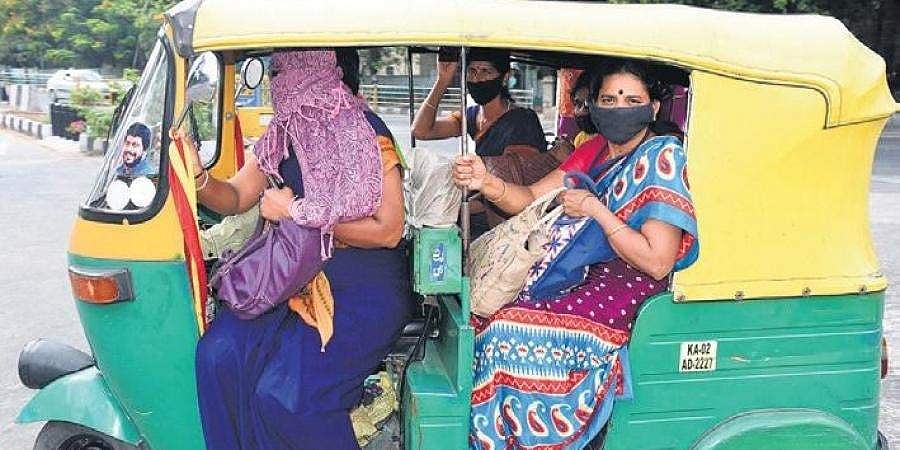 ಬೆಂಗಳೂರು: ಹೊಸ ಅಟೋಗಳು ರಸ್ತೆಗಿಳಿಯಲು ಸಾರಿಗೆ ಇಲಾಖೆ ಪರವಾನಗಿ ಇಲ್ಲ!