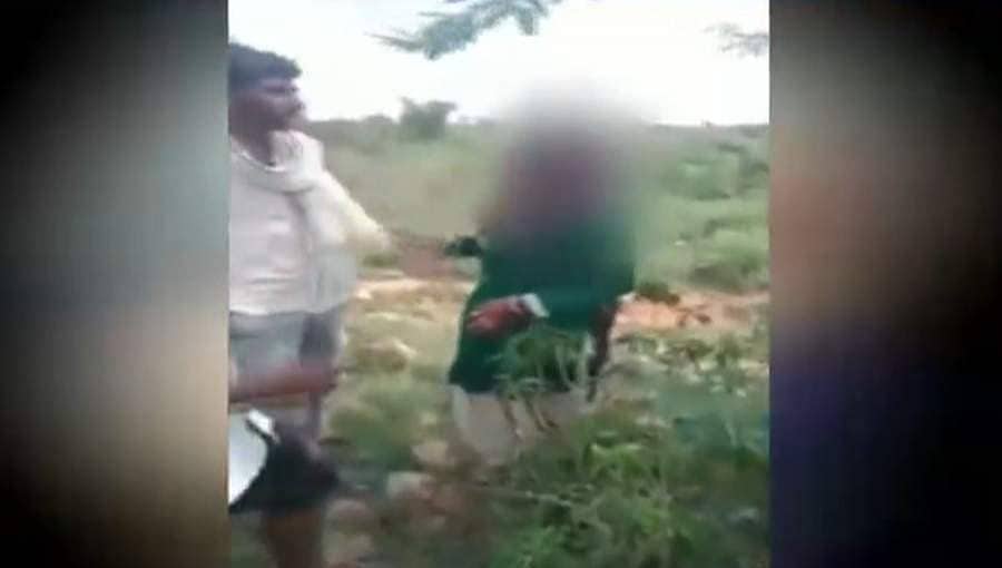 ವಿವಾಹಿತೆಯನ್ನು ಅಡ್ಡಗಟ್ಟಿ ಗ್ಯಾಂಗ್ ರೇಪ್: ಸಾಮಾಜಿಕ ಜಾಲತಾಣದಲ್ಲಿ ವಿಡಿಯೋ ಹರಿಬಿಟ್ಟ ಕಾಮುಕರು!