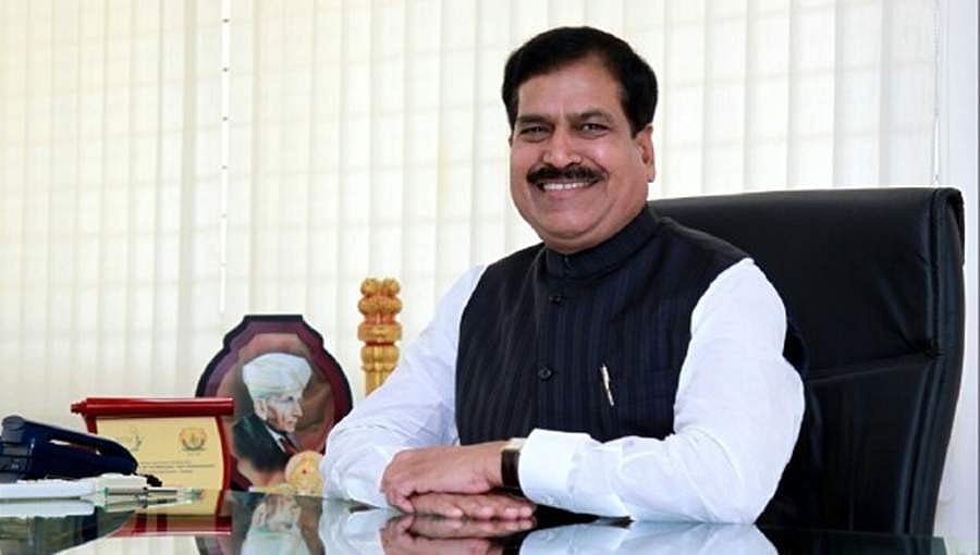 ಕೇಂದ್ರ ಸಚಿವ ಸುರೇಶ್ ಅಂಗಡಿ ನಿಧನ