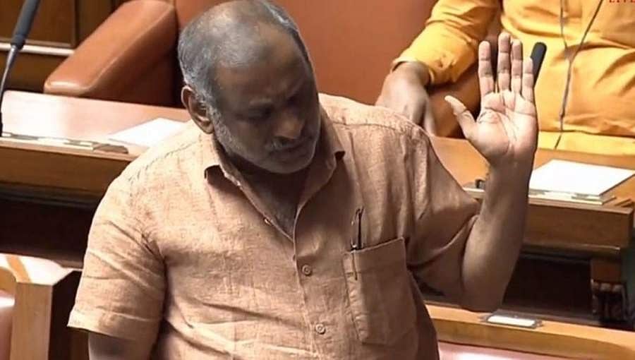 ಲೋಕಾಯುಕ್ತದಲ್ಲಿ ಇತ್ಯರ್ಥಗೊಳ್ಳದ ದೂರಿನ ಬಗ್ಗೆ ಹೈಕೋರ್ಟ್ ಮೆಟ್ಟಿಲೇರಲು ಅವಕಾಶ