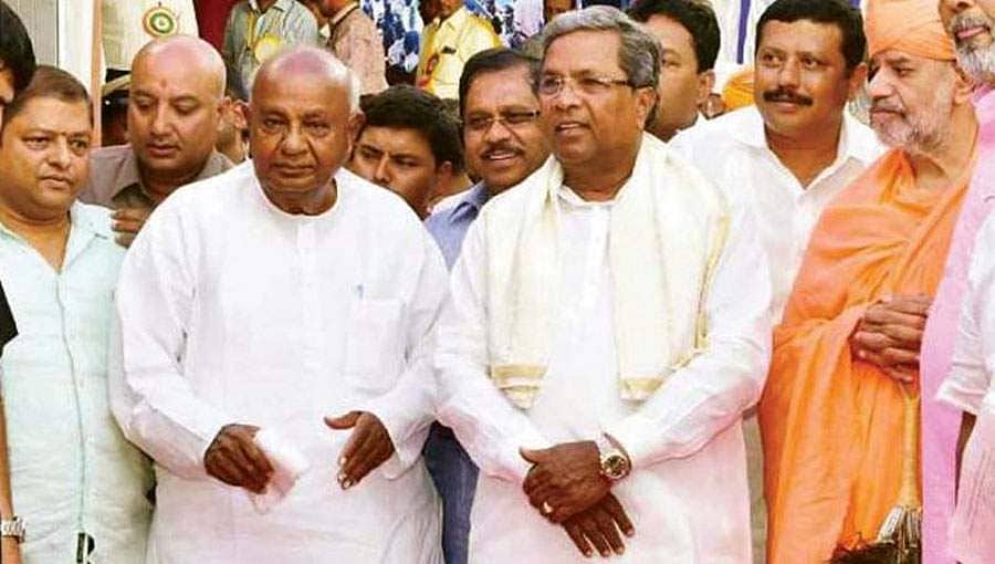ಶಿಕ್ಷಕರ ದಿನಾಚರಣೆ: ಗುರುಗಳ ನೆನೆದ ಮಾಜಿ ಸಿಎಂ ಸಿದ್ದರಾಮಯ್ಯ, ಮಾಜಿ ಪ್ರಧಾನಿ ದೇವೇಗೌಡ