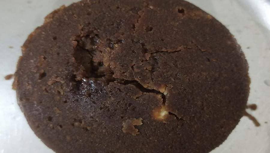 ಕುಕ್ಕರ್ ನಲ್ಲಿ ಸುಲಭವಾಗಿ ಬೇಯಿಸಿ ಬಿಸ್ಕೆಟ್ ಕೇಕ್