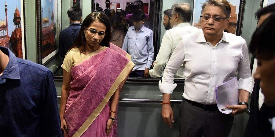ಚಂದಾ ಕೊಚ್ಚರ್  ಪತಿ, ಉದ್ಯಮಿ ದೀಪಕ್ ಕೊಚ್ಚರ್ ಬಂಧನ