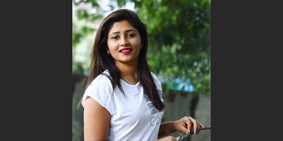 ನಟಿ ಸೌಜನ್ಯ ಆತ್ಮಹತ್ಯೆ ಪ್ರಕರಣ: ಮಹೇಶ್ ನನ್ನು ವಶಕ್ಕೆ ಪಡೆದ ಪೊಲೀಸರು
