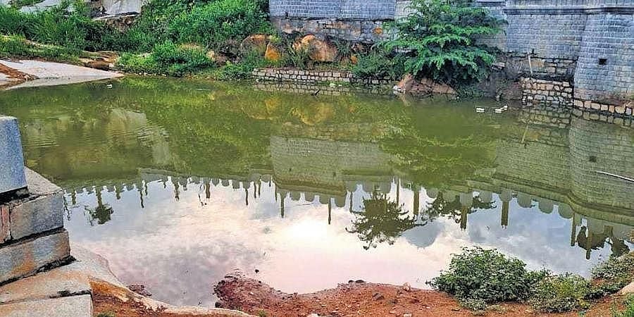 ಮಲ್ಲಸಂದ್ರದ ಉದ್ಯಾನದ ಹೊಂಡದಲ್ಲಿ ಬಿದ್ದು ಬಾಲಕ ಸಾವು