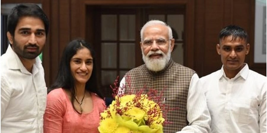 ಮೋದಿ ಭೇಟಿ ಮಾಡಿದ ಕುಸ್ತಿಪಟು; ವಿನೇಶ್ ಫೋಗಾಟ್ ಕನಸು-ನನಸು