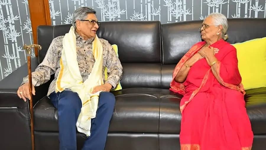 ತಾಯಿಯ ಅಪರೂಪದ ಕೋರಿಕೆ ನೆರವೇರಿಸಿದ ಸಚಿವ ಎಸ್.ಟಿ. ಸೋಮಶೇಖರ್!