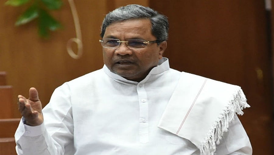 'ನೀವು ಘೋಷಣೆ ಮಾಡಿದ 15 ಲಕ್ಷ ಮನೆ ಎಲ್ಲಿದೆ? ಭೂಮಿಯ ಮೇಲಿದೆಯೋ, ಮಂಗಳ ಗ್ರಹದಲ್ಲಿದೆಯೋ?