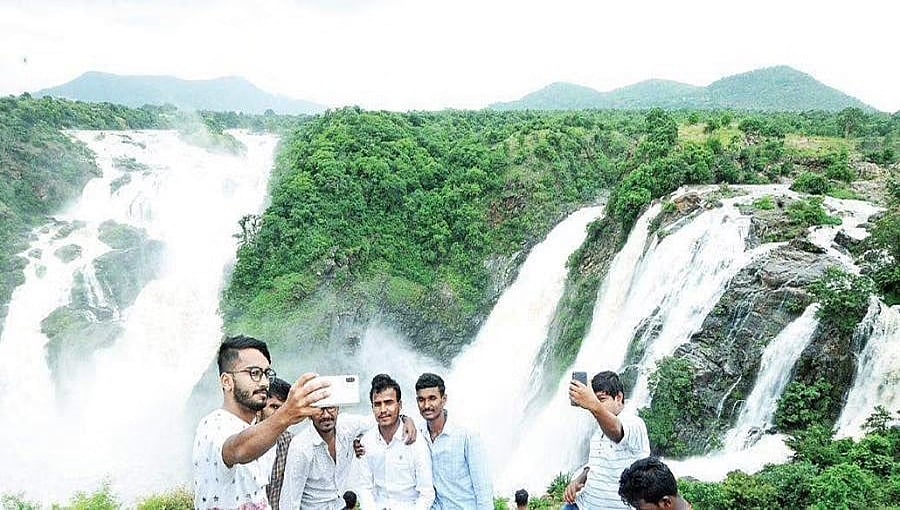 ಗುರುತಿಸದಿರುವ ಪ್ರವಾಸಿ ತಾಣಗಳ ಜನಪ್ರಿಯತೆಗೆ, ಕಾವೇರಿ ನದಿಯಲ್ಲಿ ಜಲಕ್ರೀಡೆ ಸುಧಾರಣೆಗೆ ಪ್ರವಾಸೋದ್ಯಮ ಇಲಾಖೆ ಮುಂದು