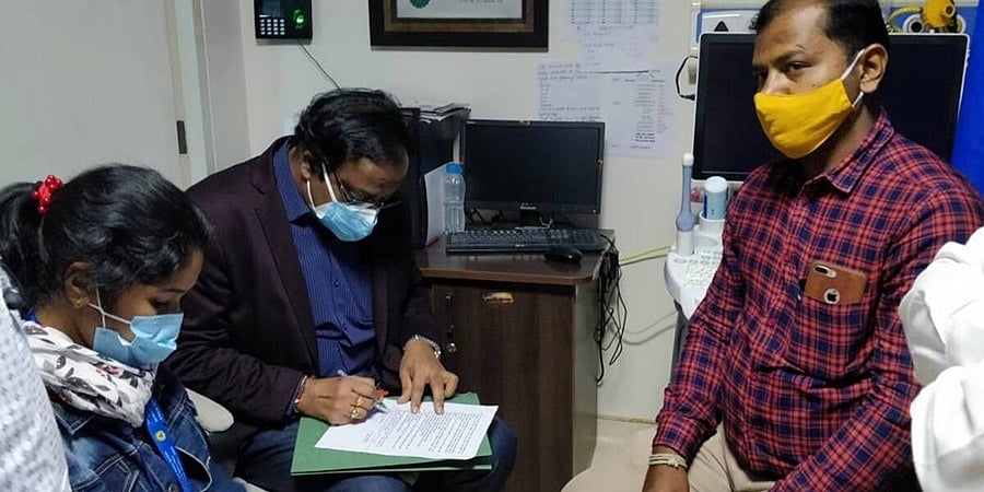 ಬೆಂಗಳೂರು: ಅನಧಿಕೃತ ವೈದ್ಯಕೀಯ ತರಬೇತಿ ನೀಡುತ್ತಿದ್ದ ಸ್ಪರ್ಶ್ ಆಸ್ಪತ್ರೆಗೆ ನೋಟಿಸ್