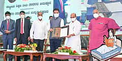 ರಾಷ್ಟ್ರೀಯ ಶಿಕ್ಷಣ ನೀತಿ ಅಡಿ ಕನ್ನಡ ಕಡ್ಡಾಯ: ಇಕ್ಕಟ್ಟಿನಲ್ಲಿ ಭಾಷಾ ಶಿಕ್ಷಕರು, 4 ಸಾವಿರ ಶಿಕ್ಷಕರ ಉದ್ಯೋಗಕ್ಕೆ ಕುತ್ತು!